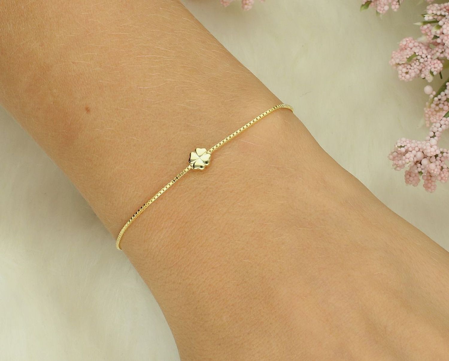 Bransoletka damska srebrna pozłacana z koniczynką Armonica Nomination 241302 00328 141259.png